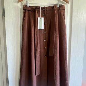 Lg Midi Skirt with belt and button front